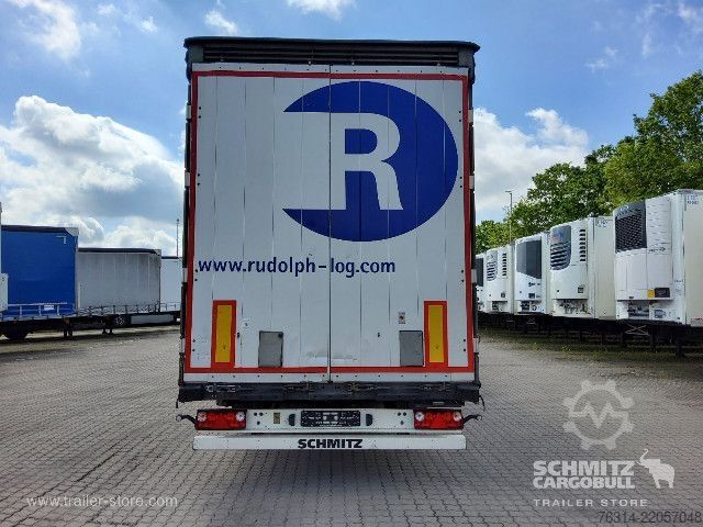 Auflieger mit Pritsche & Plane Schmitz Cargobull Curtainsider Mega Getränke