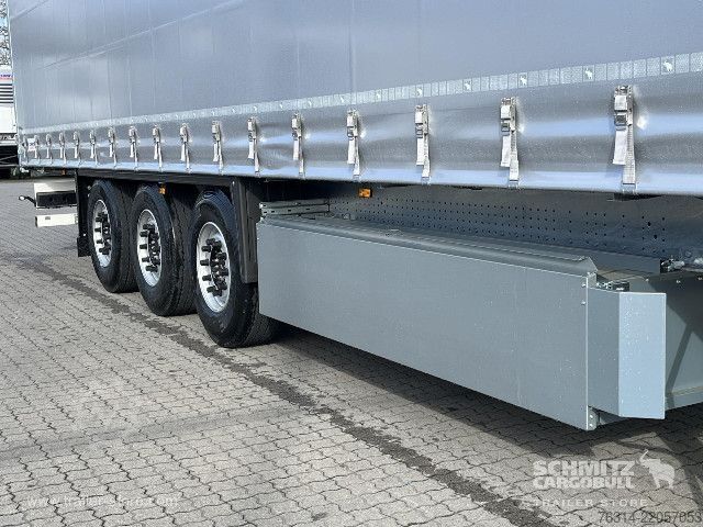 Auflieger mit Pritsche & Plane Schmitz Cargobull Curtainsider Standard