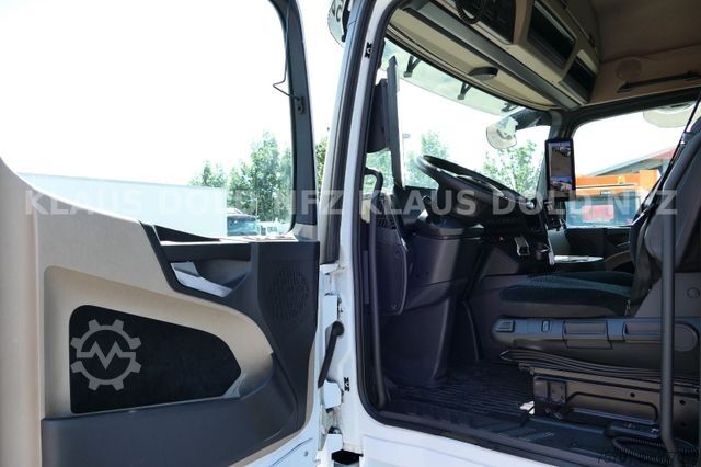 Car carrier truck MERCEDES-BENZ Actros 1846 BigSpace Kässbohrer Komplettzug