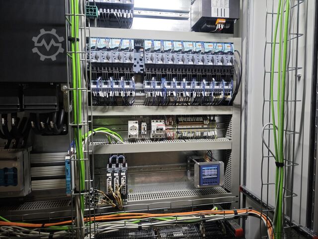 Horizontal machining center SW BA space3