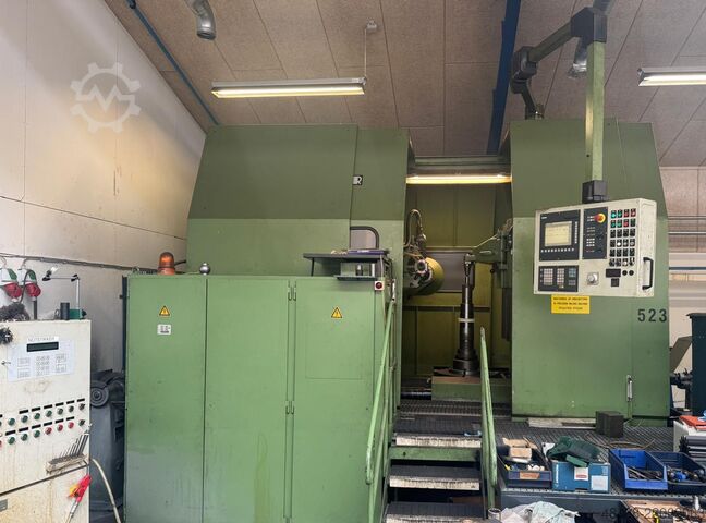 Gear and Rotor Hobbing Machine Pfauter P 750 R