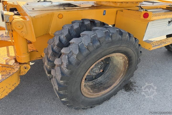 Road roller Liebherr 308 Mobilbagger / Swiss-Vehicle