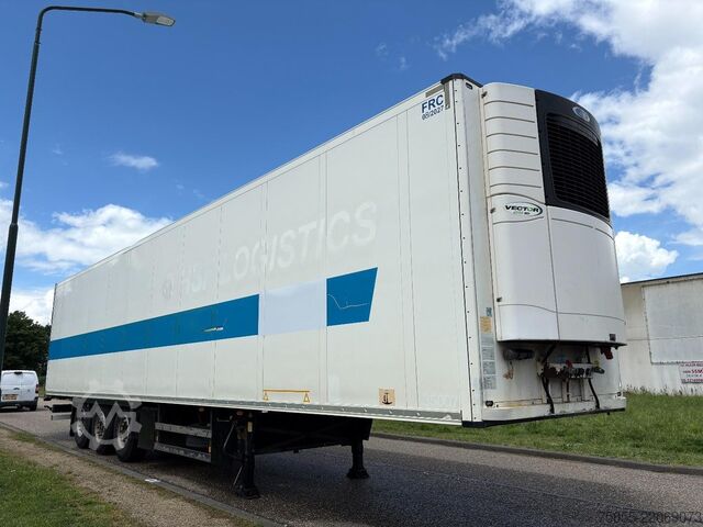 Refrigerated/freezer transport Schmitz Cargobull N/A Carrier Vector 1950 MT / Schmitz Axles / Di...