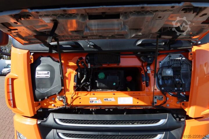 Box body DAF CF 290 Bakwagen+Dhollandia 1500 kg