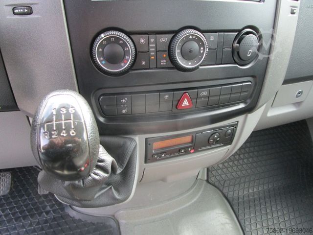 Tipper van MAN Crafter 163 PS.*Teleskop Absetzer+3-Achser+KLIMA