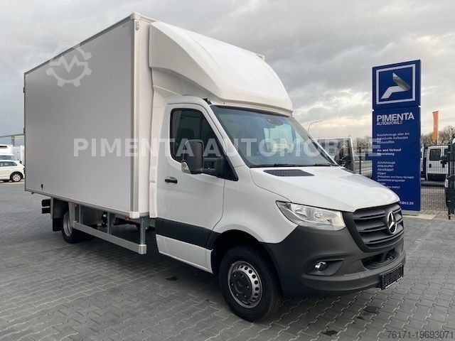 Box van MERCEDES-BENZ Sprinter 517 5,5t FILZKOFFER 2,40mH RFK TEMPO