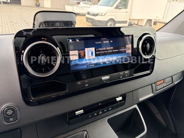 Box van MERCEDES-BENZ Sprinter 517 5,5t FILZKOFFER 2,40mH RFK TEMPO