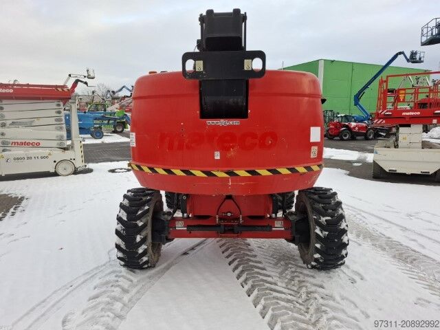 Telescopic work platform JLG 660SJ