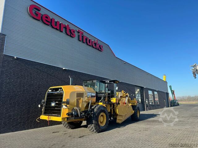 Soil stabilizer Caterpillar RM 500 B