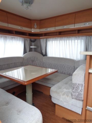 Caravan HOBBY excellent 560 Cfe *Vorzelt*Mover*