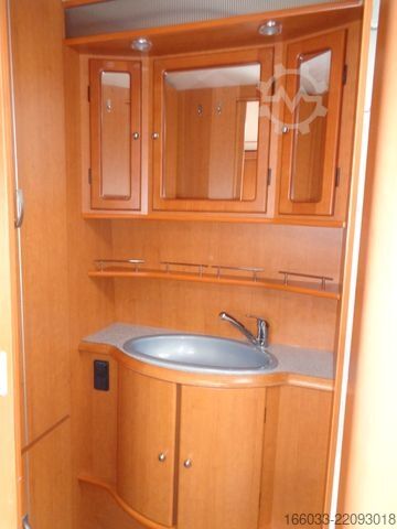 Caravan LMC Favorit 520 HTE *Vorzel*Mover*Markise*Heckbad*