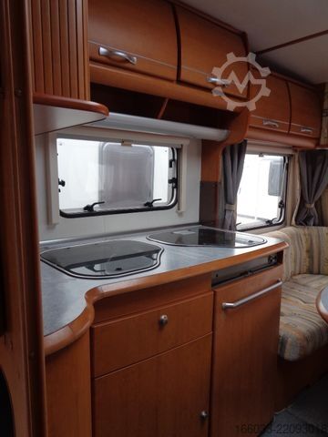 Caravan LMC Favorit 520 HTE *Vorzel*Mover*Markise*Heckbad*