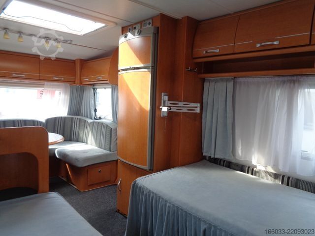 Caravan LMC Favorit 560 HTE*Vorzelt*E-Markise*ALDE m. FBHz.*