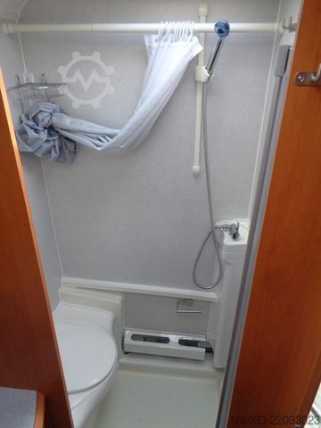 Caravan LMC Favorit 560 HTE*Vorzelt*E-Markise*ALDE m. FBHz.*