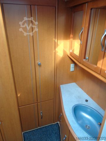 Caravan LMC Favorit 560 HTE*Vorzelt*E-Markise*ALDE m. FBHz.*
