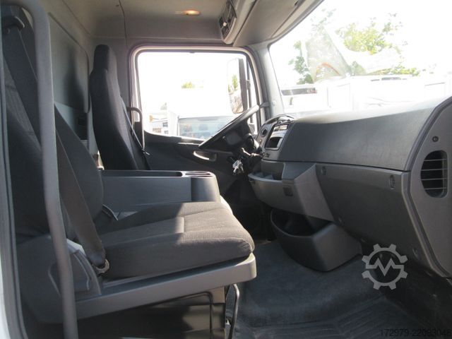Refrigerated truck MERCEDES-BENZ Atego 1021*2xCarrier Kühlkoffer 5.72m*LBW*