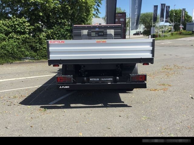 Pritschenwagen MITSUBISHI eCanter 7C18e M-Batterie Pritschenaufbau / LED