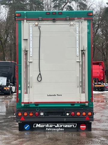 Pferdeanhänger MENKE-JANZEN 3.Stock Viehanhänger Aggregat/Hubdach/Liftachse