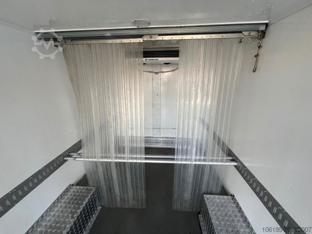 Kühltransporter RENAULT Master Kühlkoffer ThermoKing V300 Max - 20C.