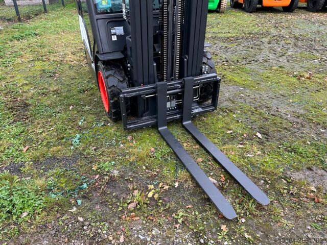 Diesel Forklift Bobcat D25 NXP