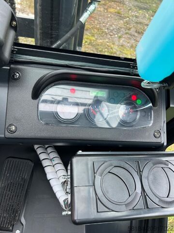 Diesel Forklift Bobcat D25 NXP