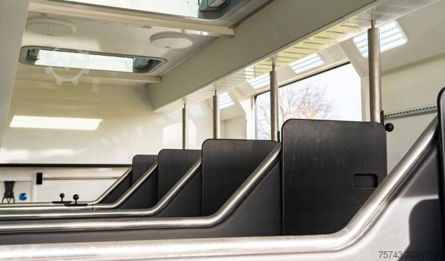 Cattle truck MERCEDES-BENZ ACTROS S  2640 AKX . POP-OUT 7 Pferde