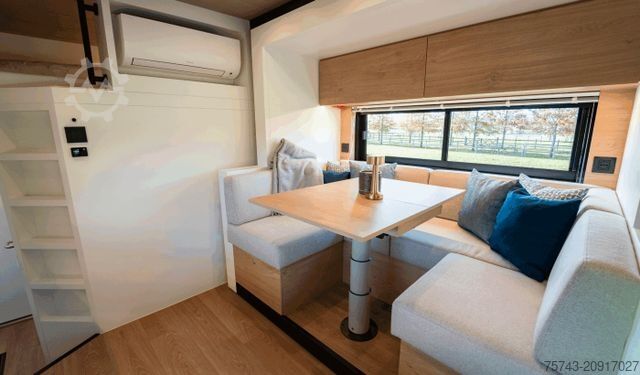 Cattle truck MERCEDES-BENZ ACTROS S  2640 AKX . POP-OUT 7 Pferde