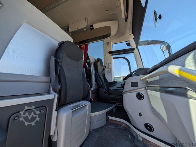 Reisebus MAN Lions Coach R08
