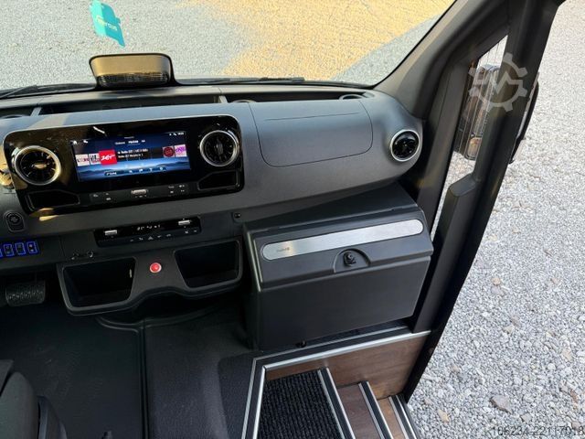 Bus MERCEDES-BENZ Sprinter 519
