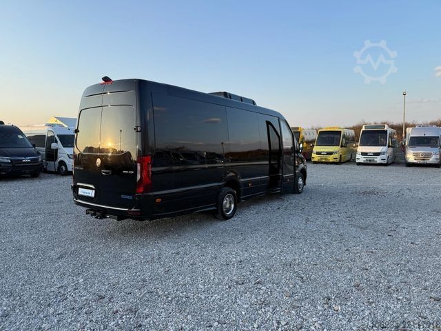 Bus MERCEDES-BENZ Sprinter 519