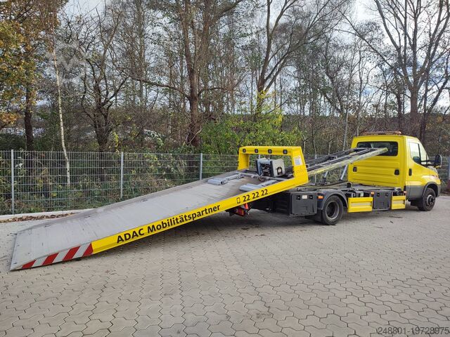 Tow truck Iveco Daily 70C16 mit Schiebplateau