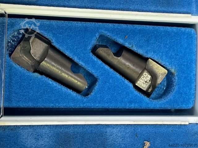 Machining with keyway cutter Seco Minimaster 