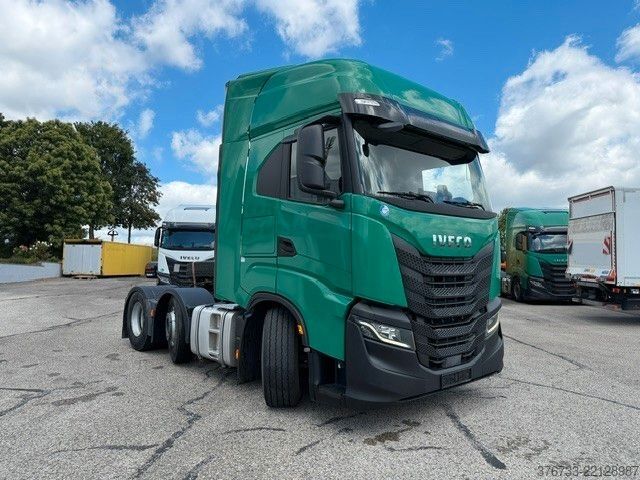 Heavy-duty truck IVECO S-Way AS440S51TX/FP 6x2 Intarder ¤6D Hydr. 50to.