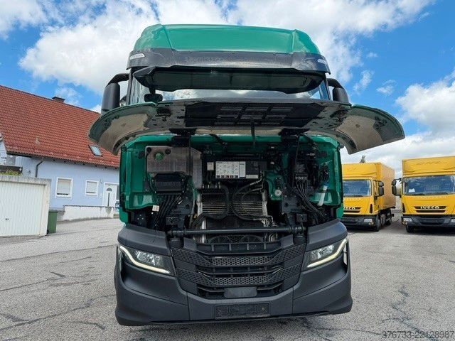 Heavy-duty truck IVECO S-Way AS440S51TX/FP 6x2 Intarder ¤6D Hydr. 50to.