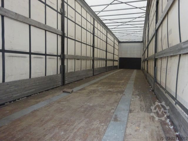 Open semitrailer with tarp KÖGEL Euro Trailer Mega Curtainslider