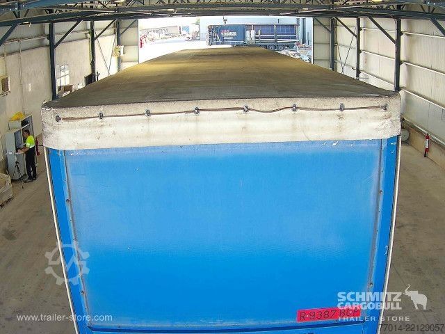 Open semitrailer with tarp Berger Curtainsider Standard