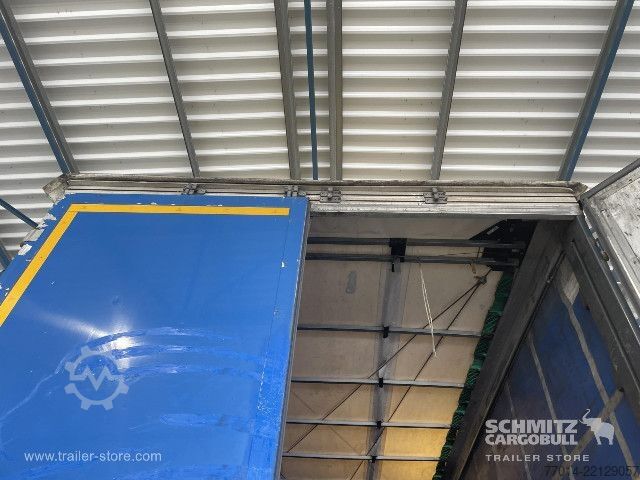 Open semitrailer with tarp Berger Curtainsider Standard