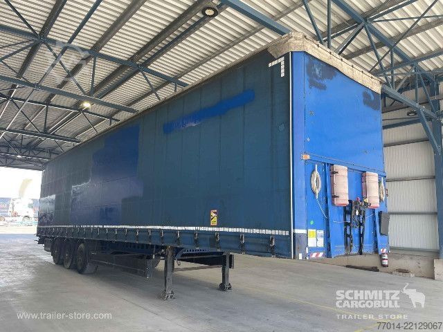Open semitrailer with tarp Berger Curtainsider Standard