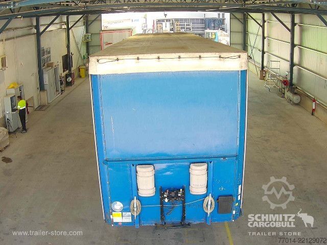 Open semitrailer with tarp Berger Curtainsider Standard