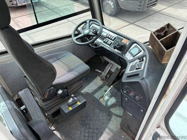 Terminal tractor Terberg YT222