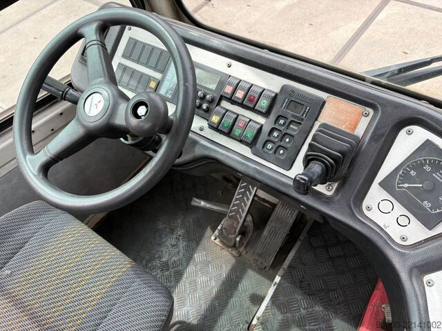 Terminal tractor Terberg YT222