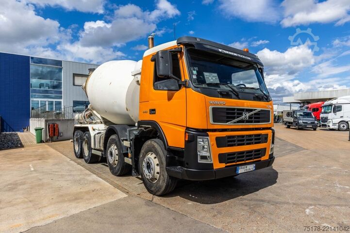 Mixer VOLVO FM 12.440 +MANUAL+ LIEBHERR 9M3