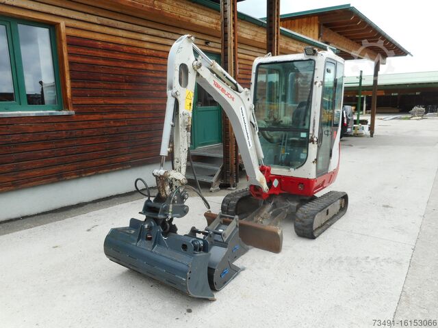 Mini excavator Takeuchi TB 216 Schnellwechsler + Löffel NEU!!