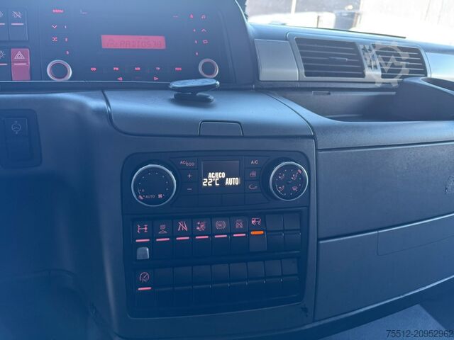  MAN TGL 12.180 / Euro 6 / Tail Lift / NL Truck