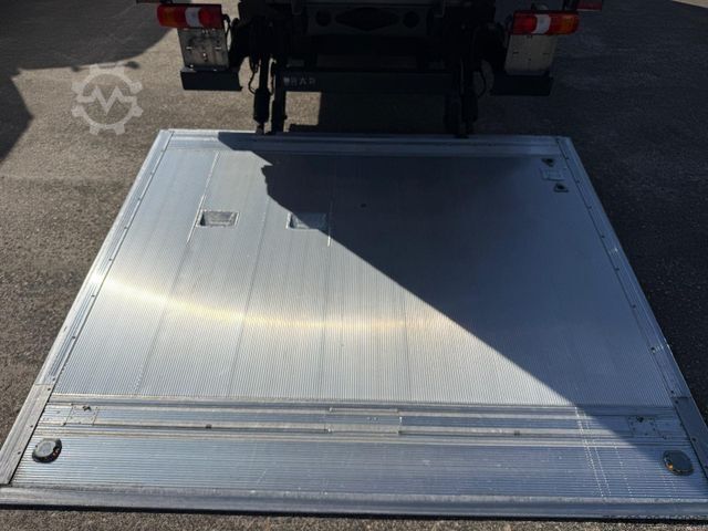 Refrigerator body van MERCEDES-BENZ ATEGO 821 L Kühlkoffer 6,2 m LBW 1 T*Luft HA