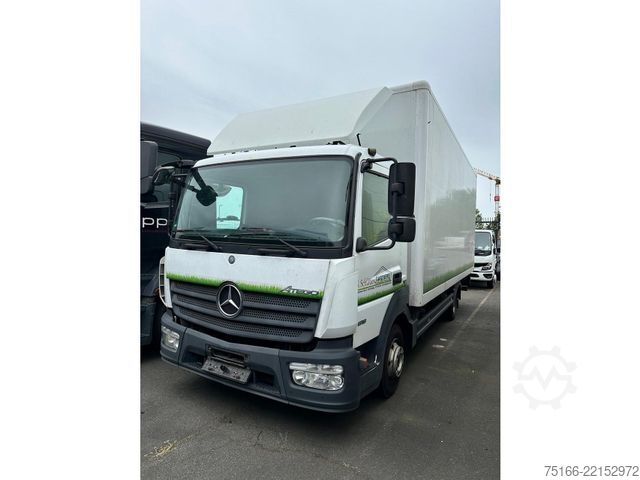 Box van MERCEDES-BENZ MOTORSCHADEN ATEGO 818 L Koffer 6,10 m LBW 1 T
