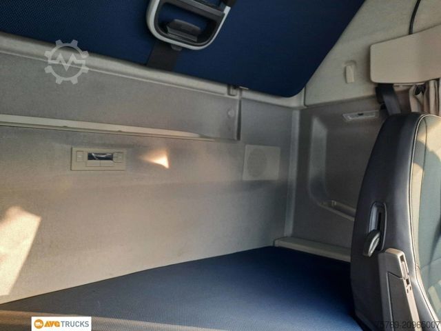 Standard tractor unit VOLVO FH 500 XL 2 Kreis Hydr Neuer Tacho I-Park-Cool
