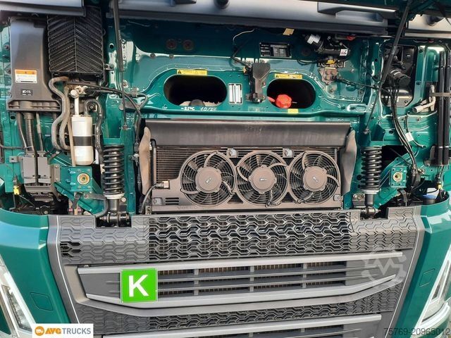 Standard tractor unit VOLVO FH 500 XL 2 Kreis Hydr Neuer Tacho I-Park-Cool