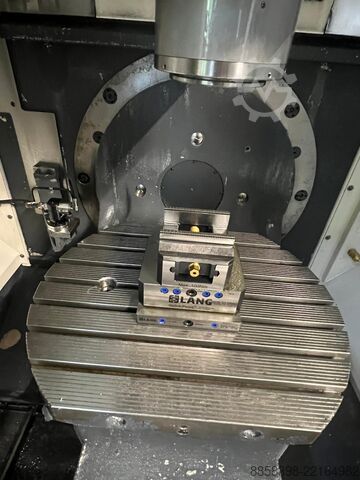 Universal machining center DMG MORI CMX 50 U
