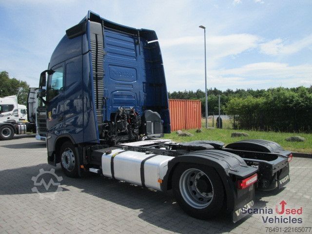 Volumen SZM Volvo FH 460 Globetrotter XL / XLow / I-Park Cool